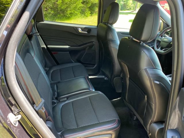Used 2023 Ford Escape ST-Line w/ Tech Pack #1 FWD image 34