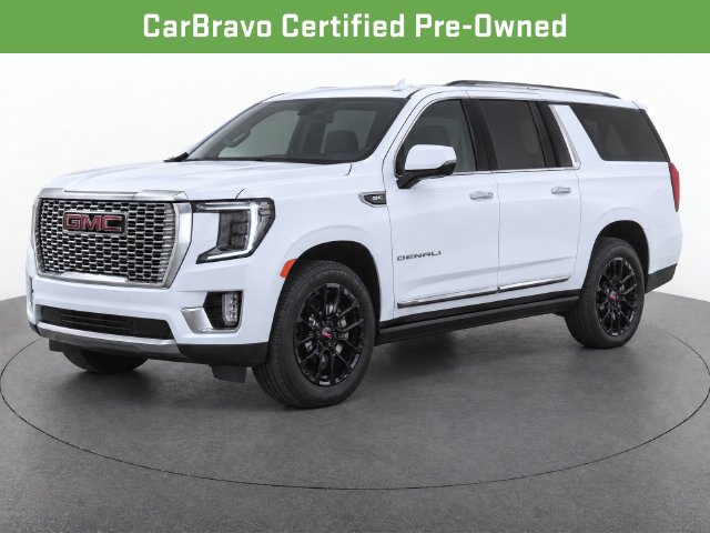 Used 2024 GMC Yukon XL Denali w/ Denali Reserve Package AWD/4WD image 2