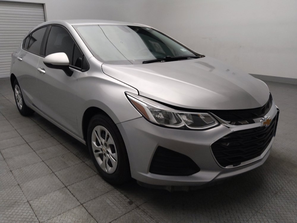 Used 2019 Chevrolet Cruze LS FWD image 13