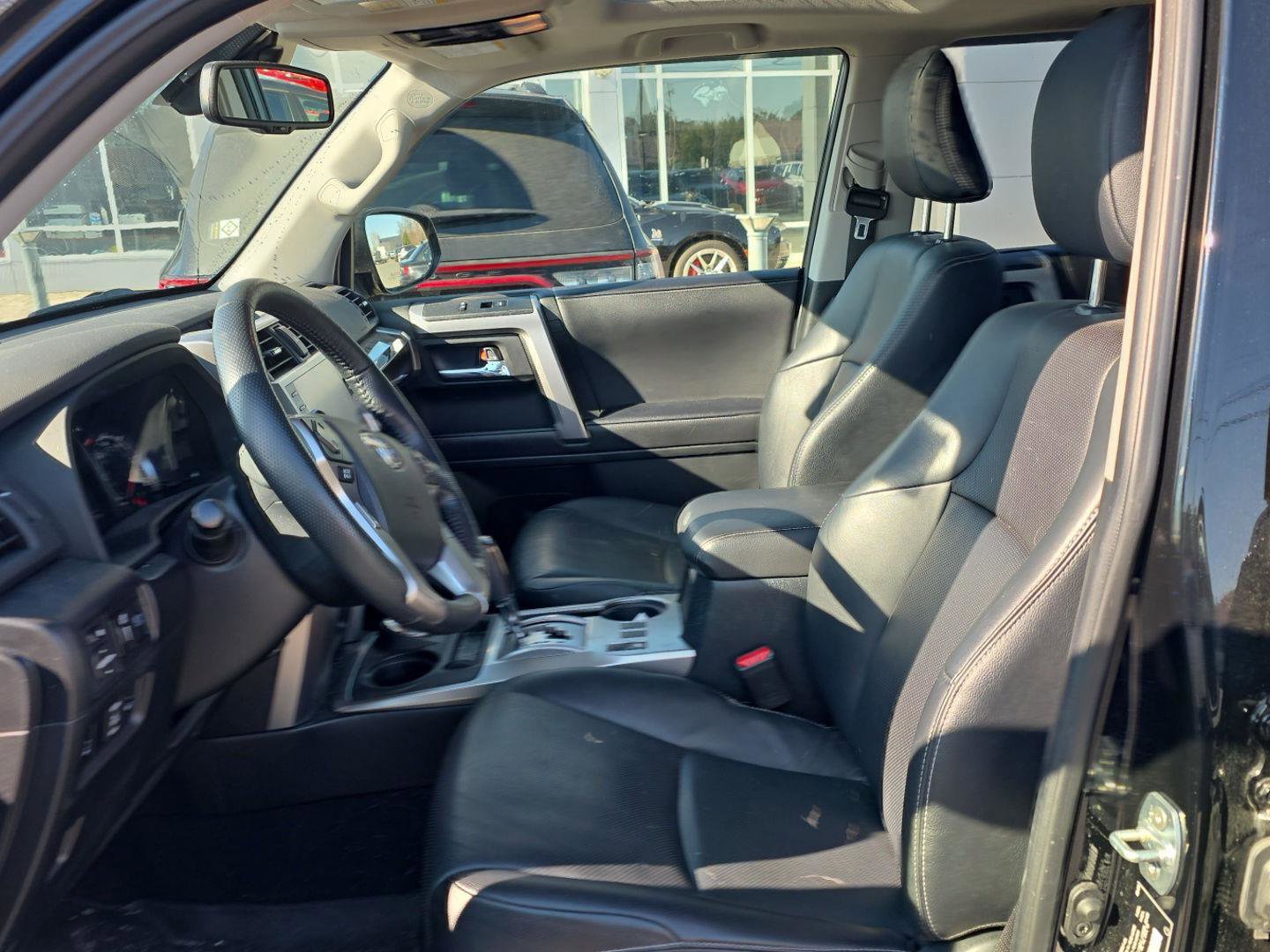 Used 2023 Toyota 4Runner Limited image 27