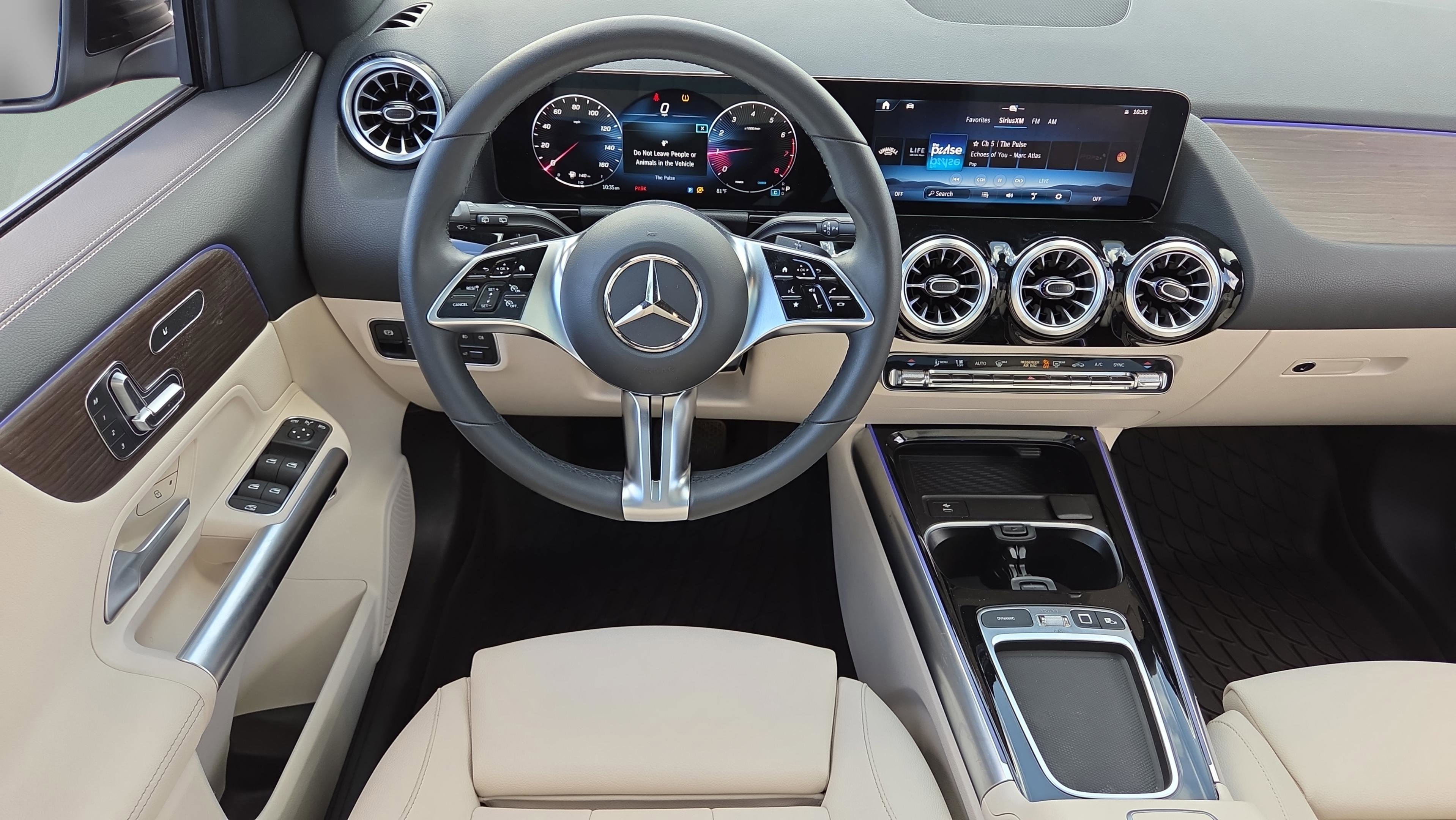 Used 2025 Mercedes-Benz GLA 250 image 38