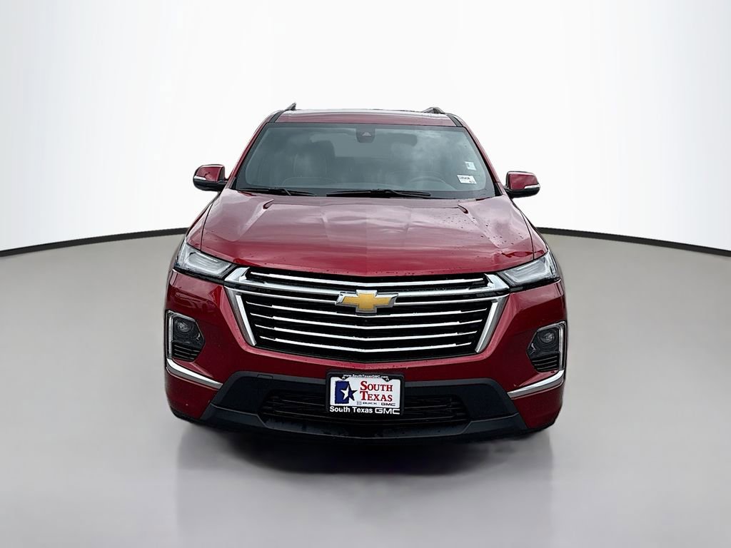 Used 2023 Chevrolet Traverse Premier w/ LPO, Floor Liner Package FWD image 2