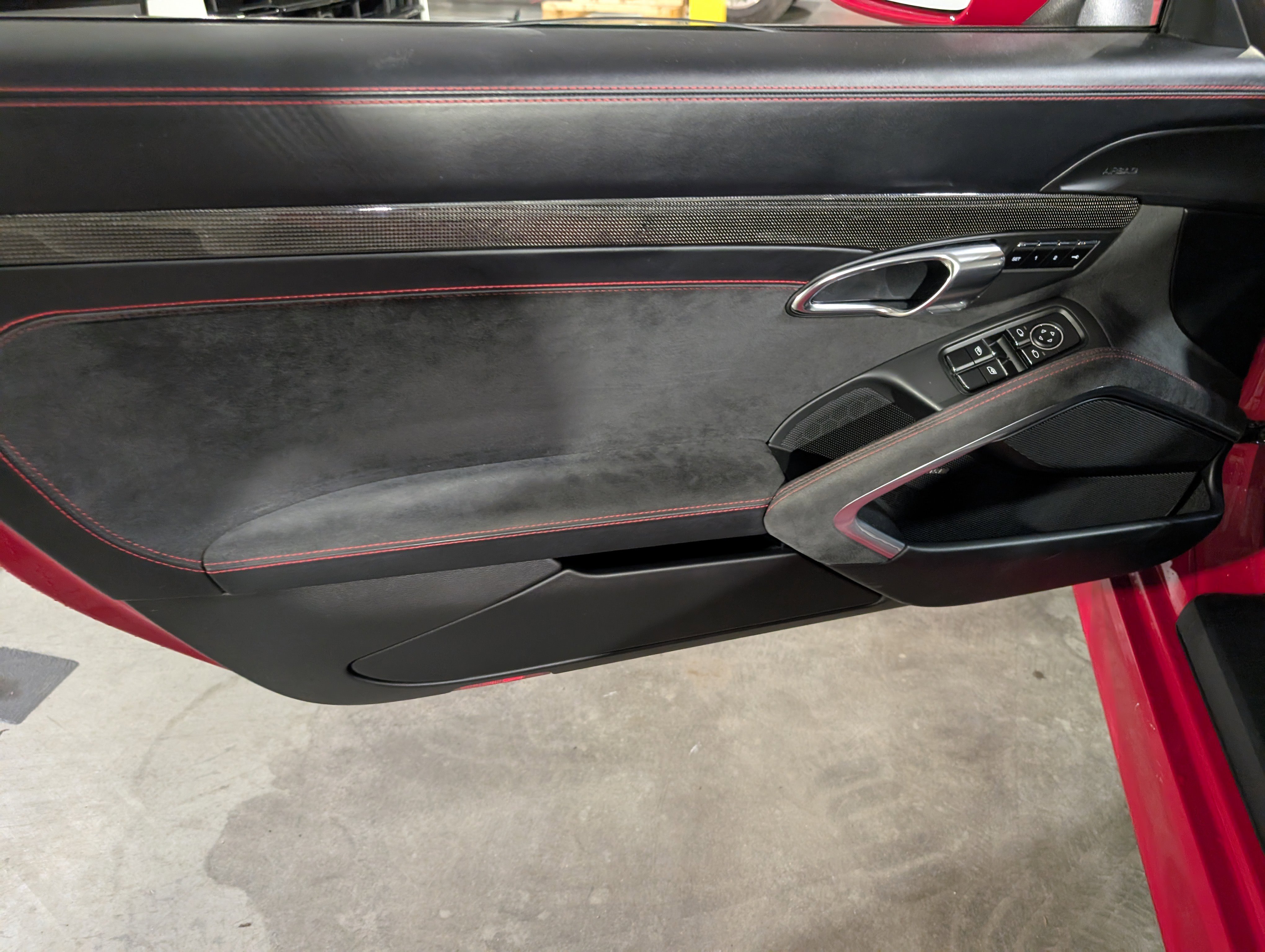 Used 2015 Porsche Boxster GTS image 21