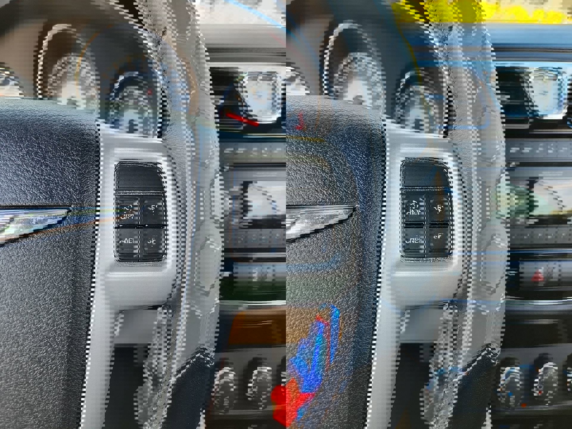 Used 2014 Chrysler 200 Touring image 25