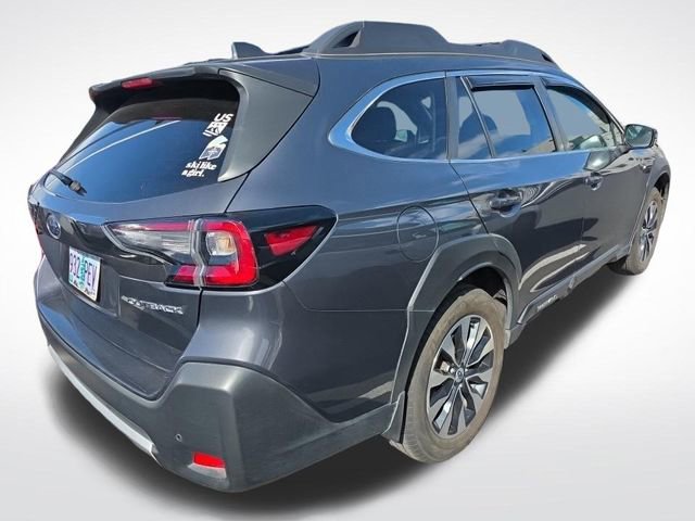 Used 2023 Subaru Outback Limited image 5