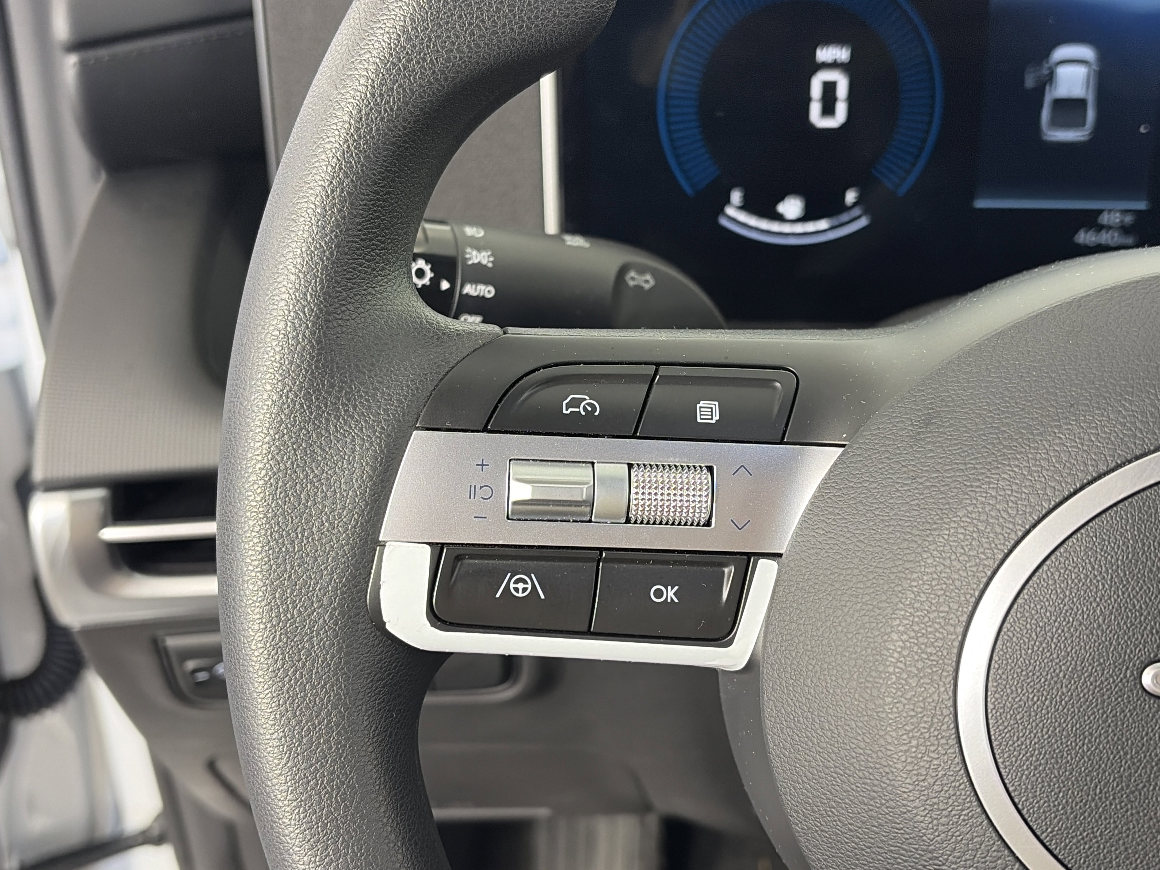 New 2025 Hyundai Santa Cruz SEL FWD image 26