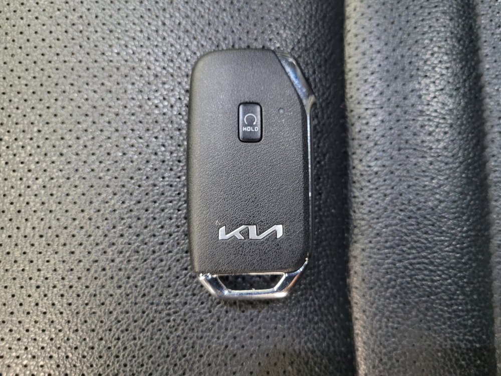Used 2023 Kia Forte GT-Line w/ GT-Line Premium Package FWD image 32