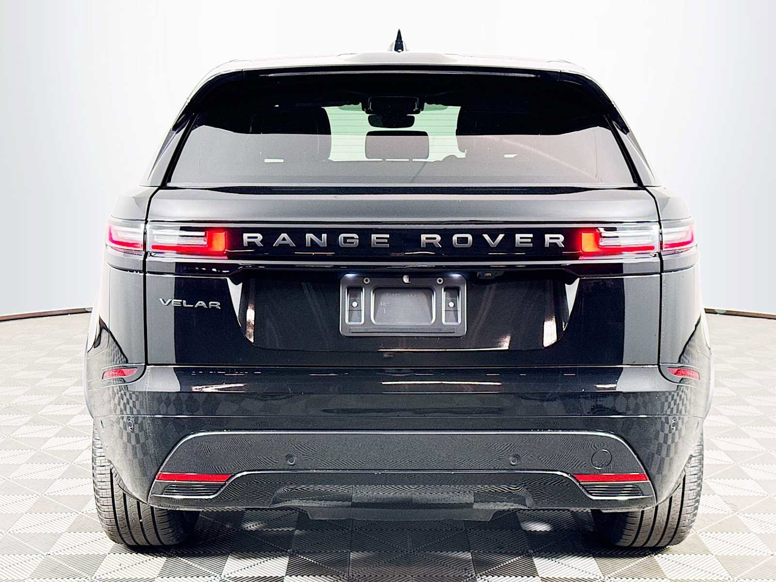 Used 2026 Land Rover Range Rover Velar Dynamic SE AWD/4WD image 6