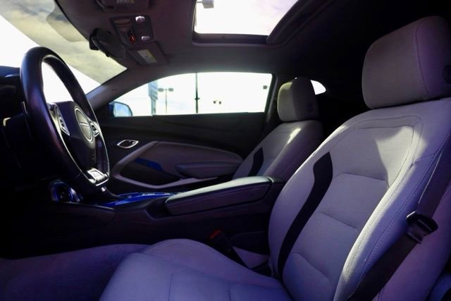 Used 2019 Chevrolet Camaro SS image 11