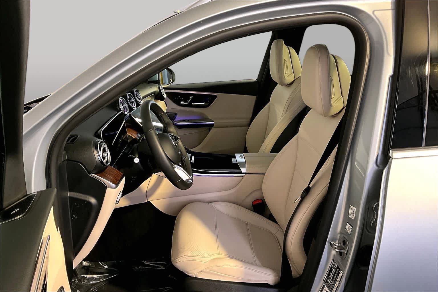 Certified 2026 Mercedes-Benz GLC 300 4MATIC image 9