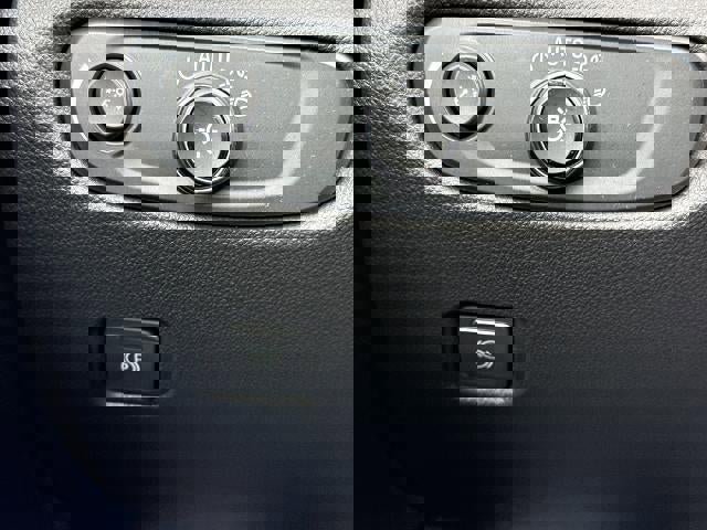 Certified 2025 Chevrolet Blazer LT image 17