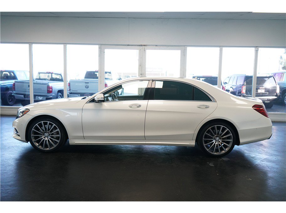 Used 2015 Mercedes-Benz S 550 Sedan image 4