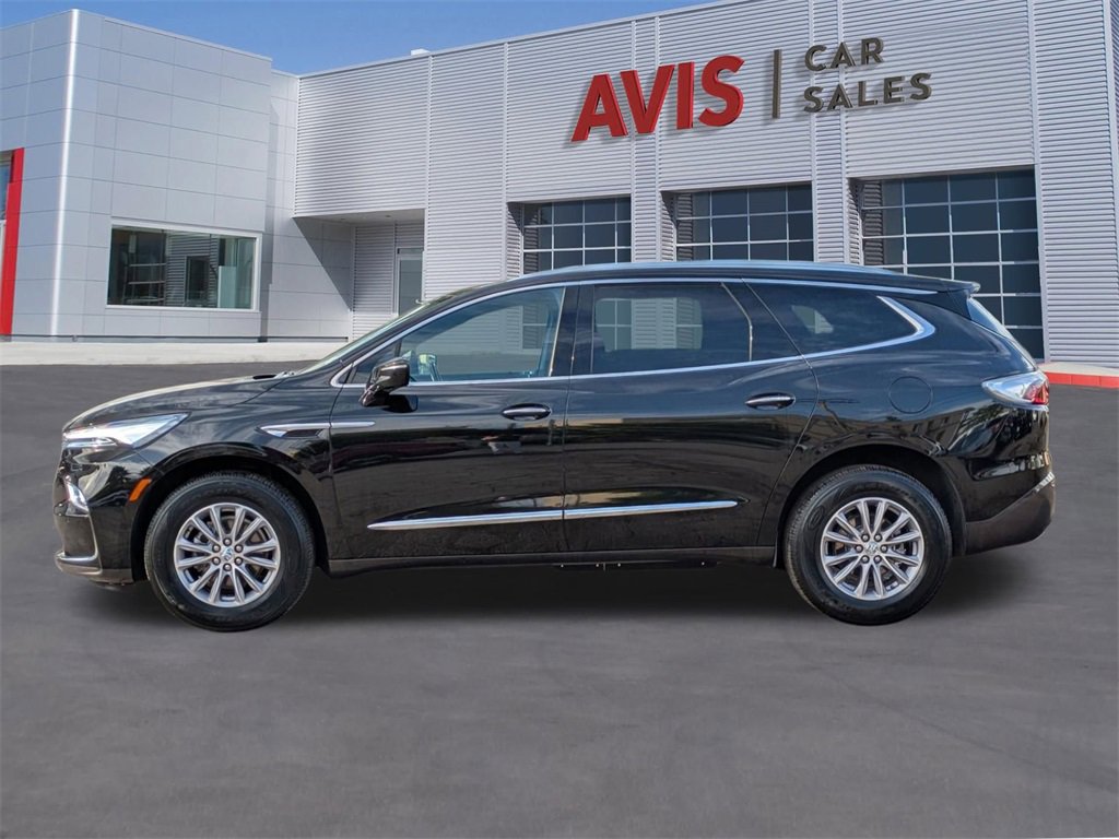 Used 2024 Buick Enclave Premium image 10