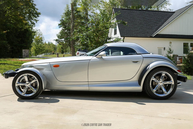 Used 2002 Chrysler Prowler RWD image 3