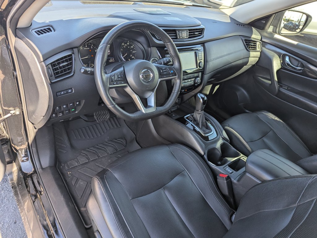Used 2020 Nissan Rogue SL w/ Premium Package AWD/4WD image 14