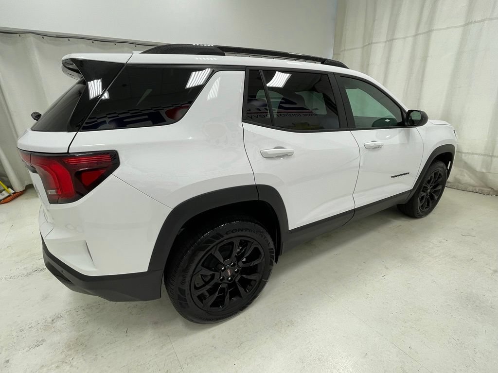 New 2026 GMC Terrain Elevation w/ Elevation Premium Package AWD/4WD image 5
