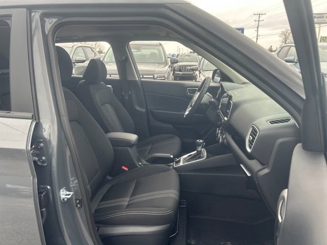 Certified 2026 Hyundai Venue SEL image 24