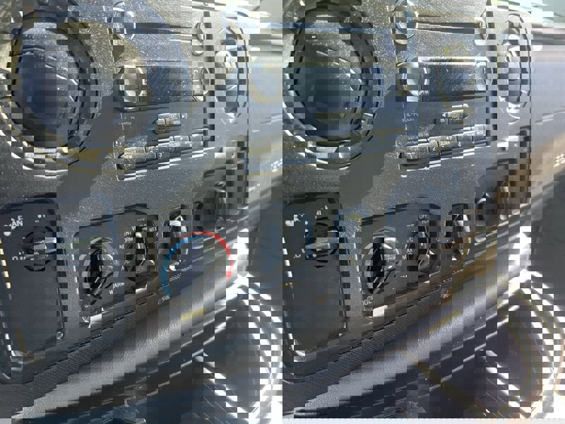 Used 2019 Ford E-450 and Econoline 450 Super Duty w/ Power Windows & Locks Group image 24