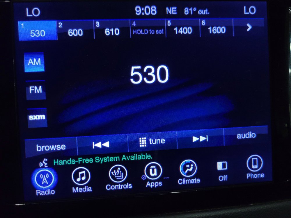 Used 2017 Chrysler Pacifica Touring-L w/ Tire & Wheel Group FWD image 25