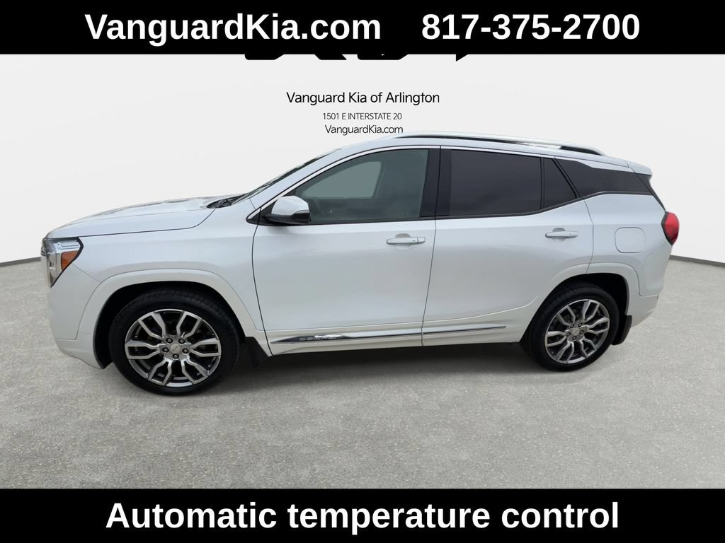 Used 2023 GMC Terrain Denali AWD/4WD image 5