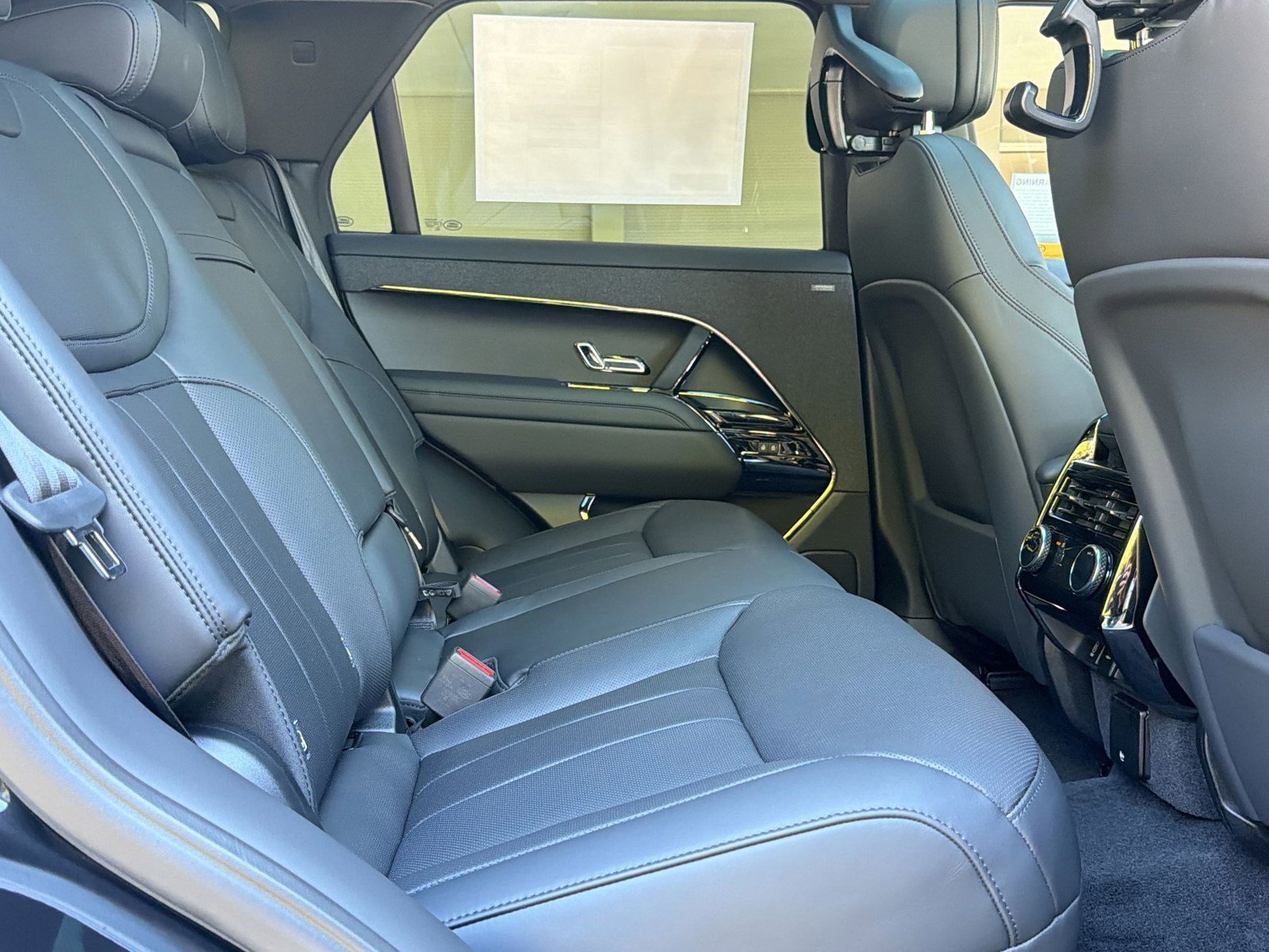 New 2026 Land Rover Range Rover Sport Dynamic SE image 30