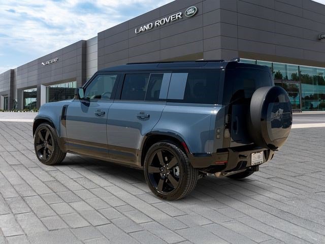Used 2026 Land Rover Defender 110 X-Dynamic SE AWD/4WD image 3