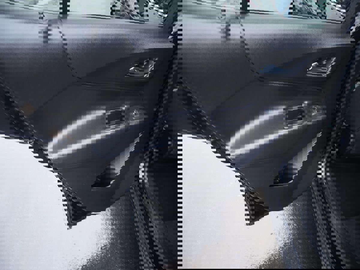 Used 2019 Chevrolet Equinox LT image 20