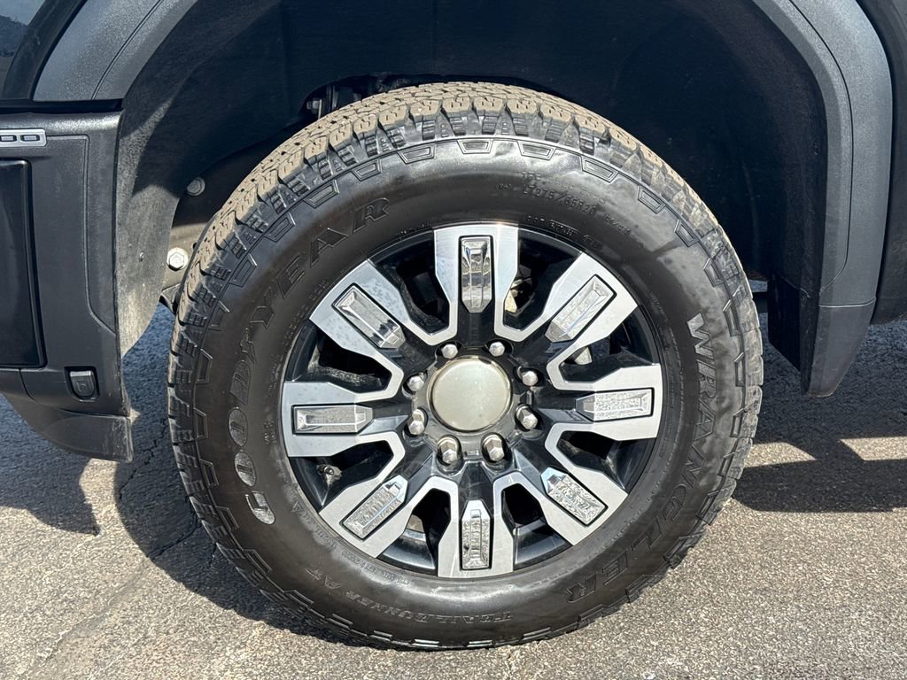 Used 2024 GMC Sierra 2500 Denali w/ Denali Reserve Package image 13