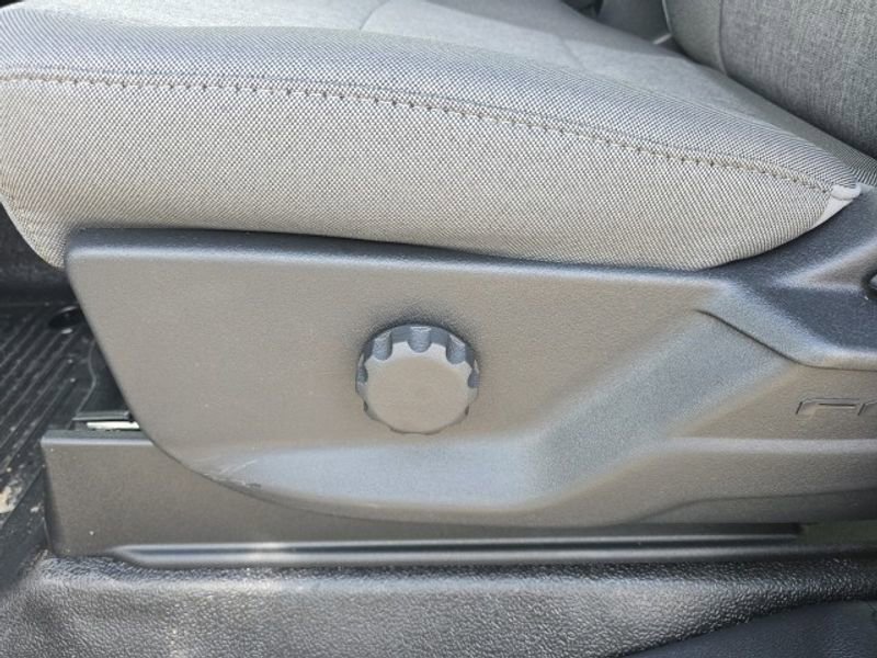 New 2025 Ford F350 XL w/ XL Chrome Package image 9