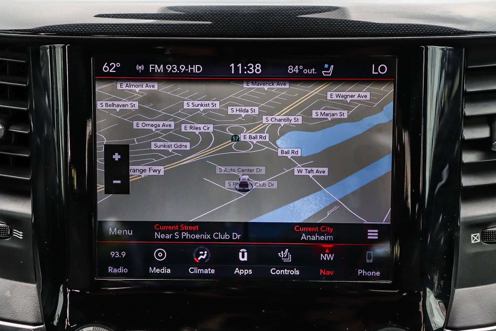 Used 2019 RAM 1500 Laramie RWD image 18