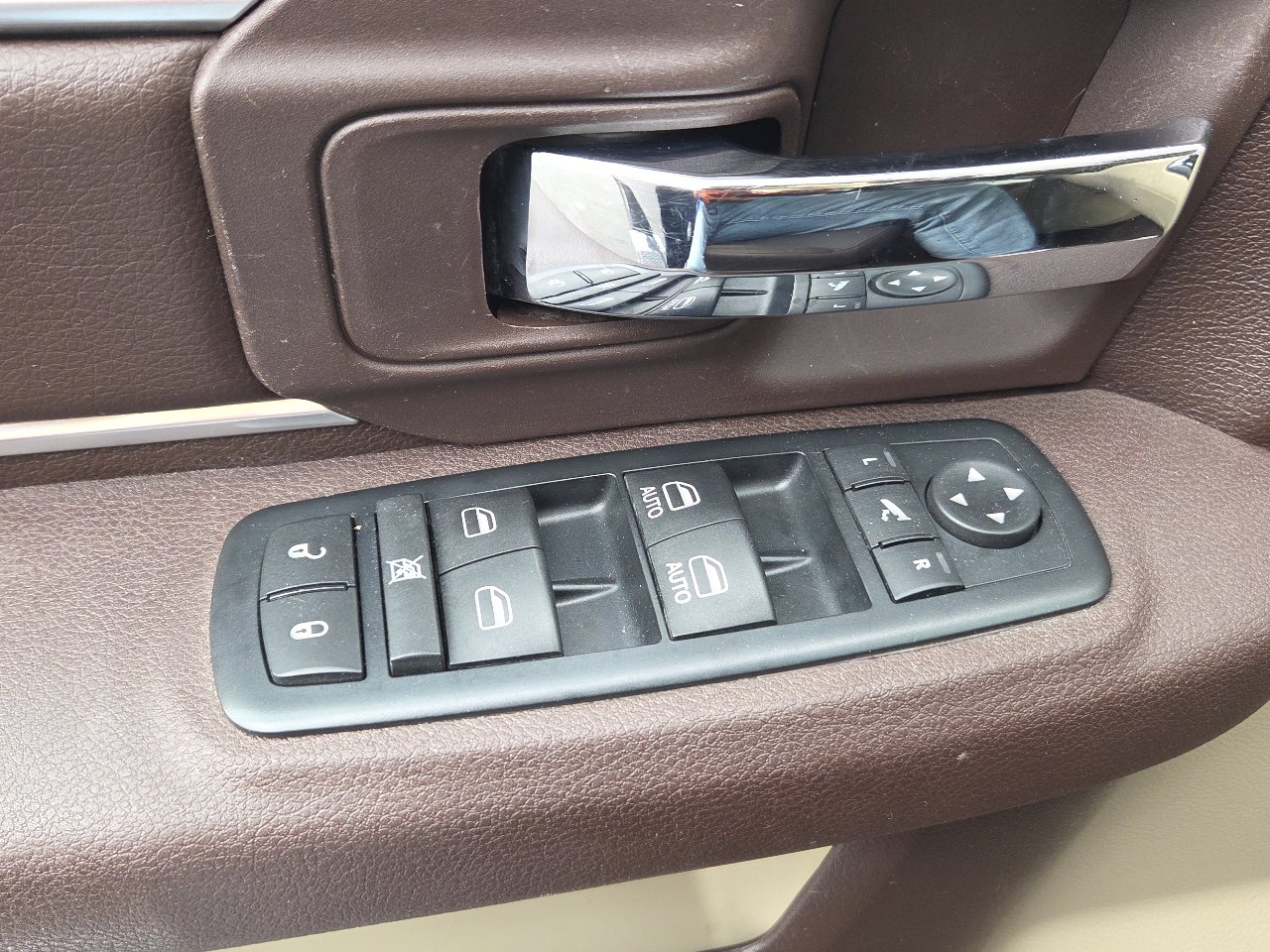 Used 2016 RAM 1500 Big Horn image 28