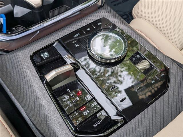 Used 2025 BMW X3 xDrive30i w/ Premium Package image 13