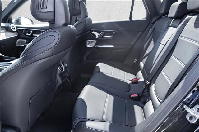 New 2026 Mercedes-Benz GLC 300 4MATIC image 21