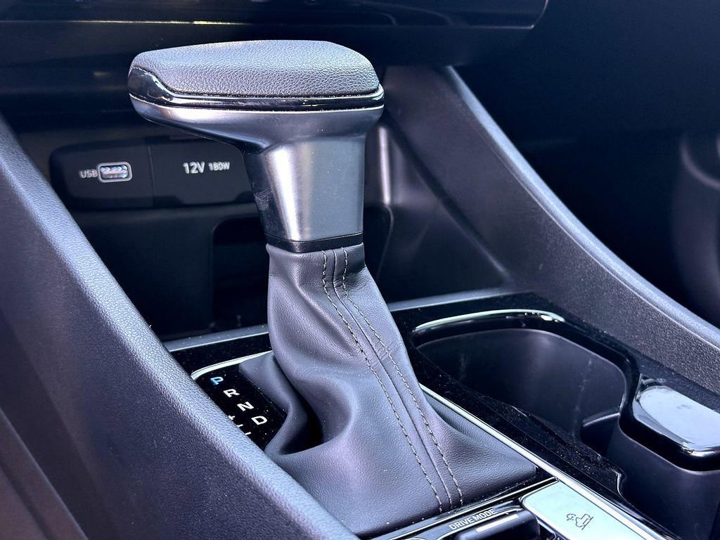 Used 2024 Hyundai Santa Cruz Night image 19