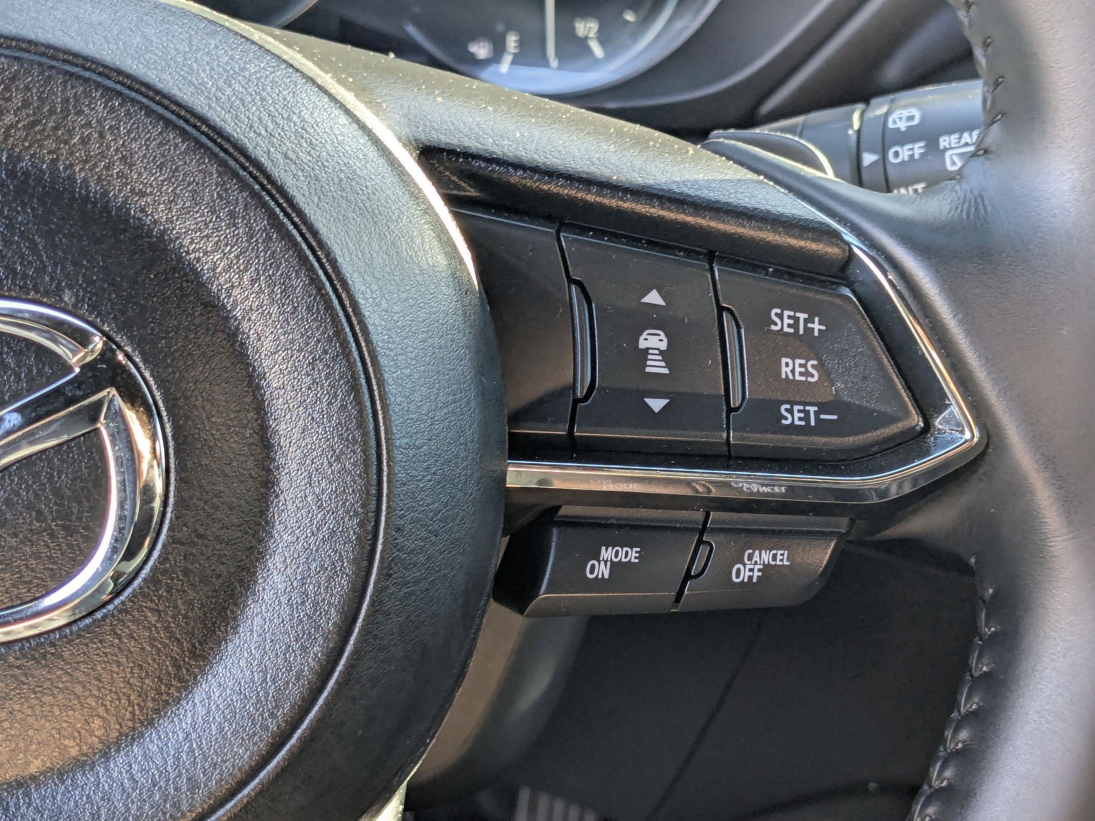 Used 2025 MAZDA CX-5 Carbon Edition image 19