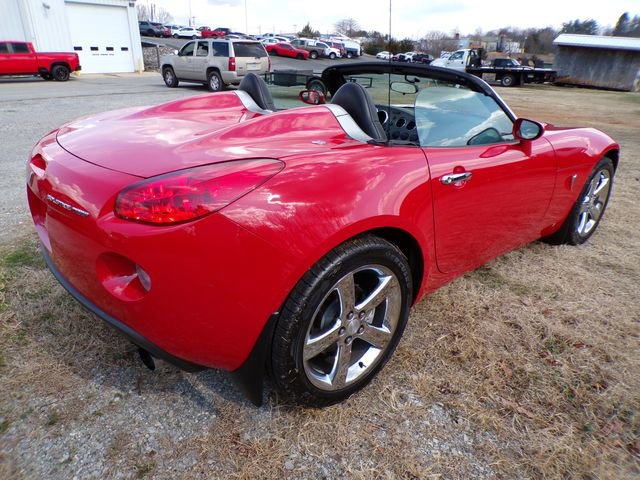 Used 2007 Pontiac Solstice GXP w/ Premium Package image 10