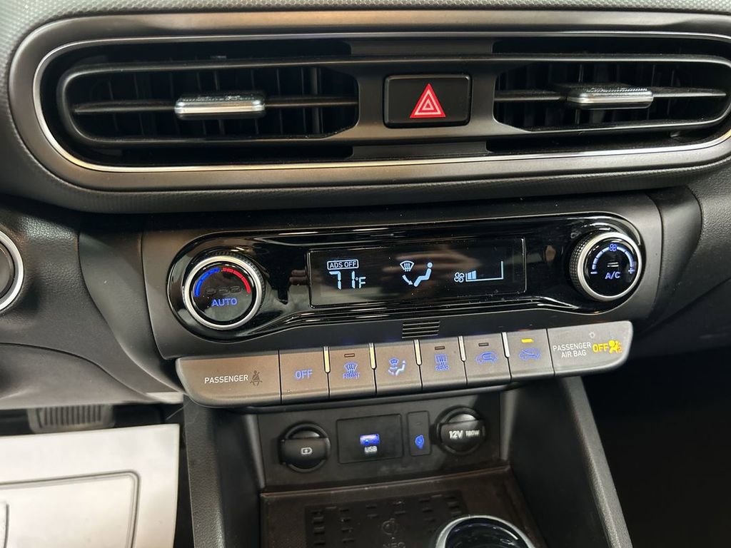 Used 2023 Hyundai Kona SEL w/ Convenience Package AWD/4WD image 17