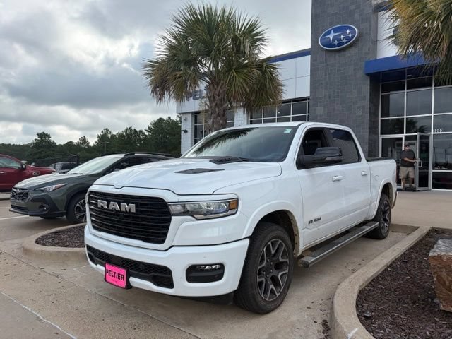 Used 2025 RAM 1500 Laramie AWD/4WD image 3