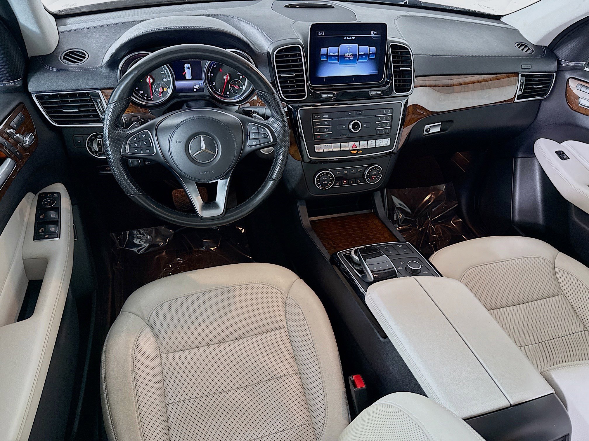 Used 2019 Mercedes-Benz GLS 450 4MATIC image 17