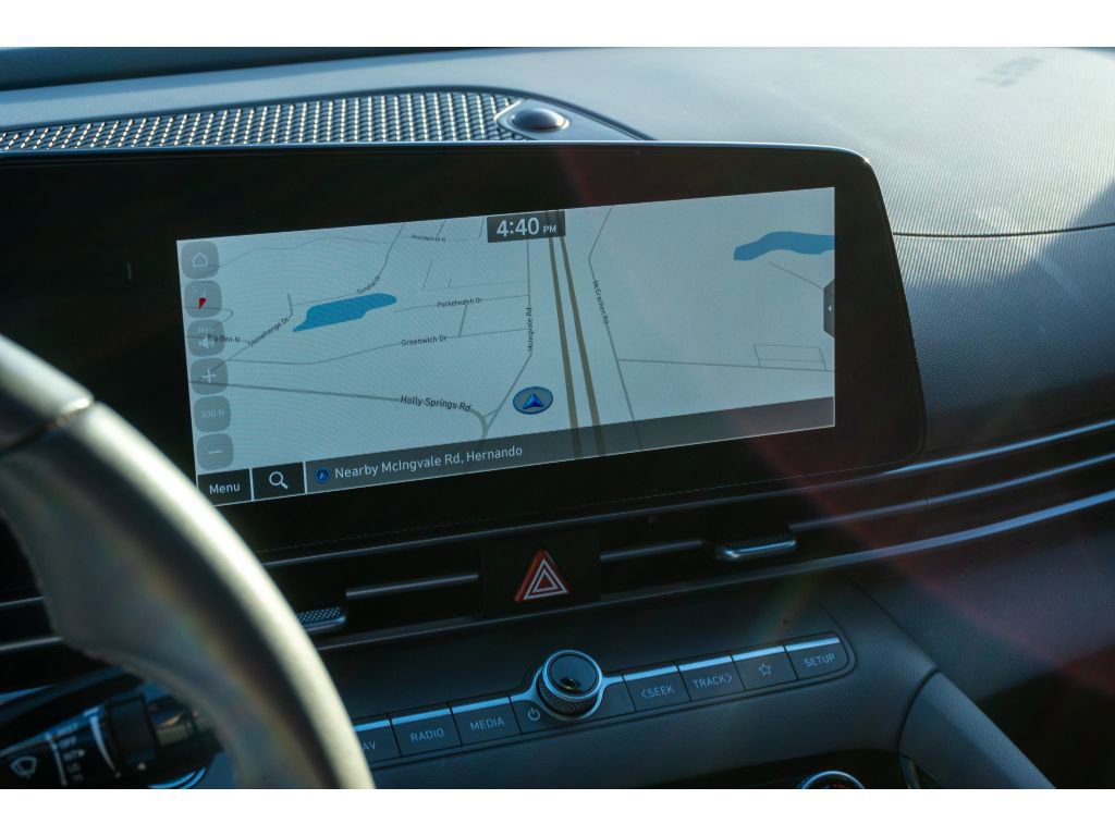 Used 2023 Hyundai Elantra SEL w/ Convenience Package image 20