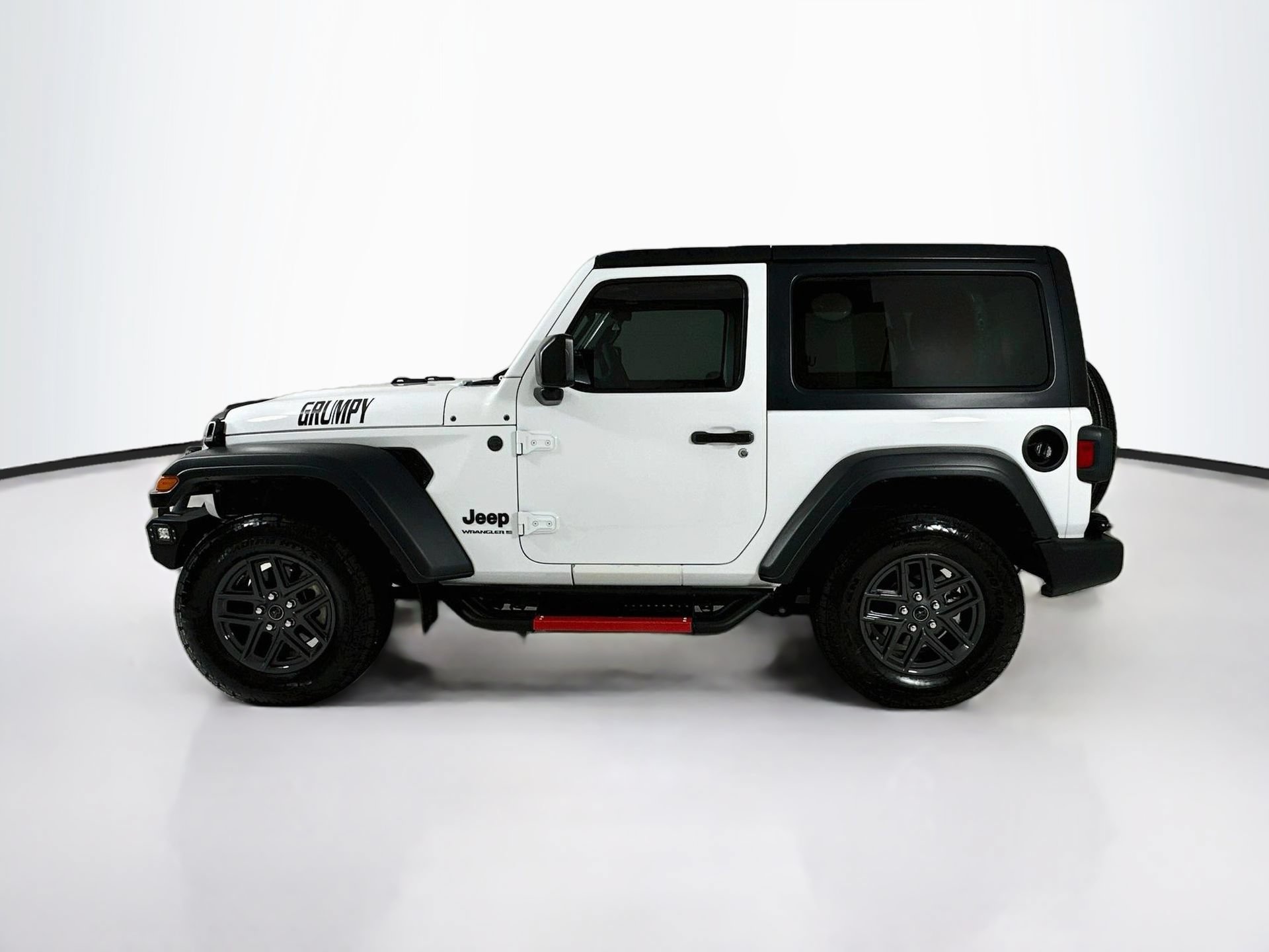 Used 2024 Jeep Wrangler Sport AWD/4WD image 5
