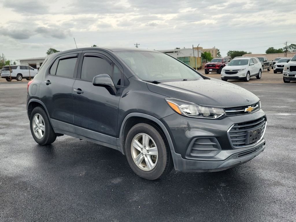 Used 2020 Chevrolet Trax LS FWD image 8