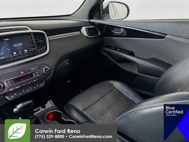 Used 2019 Kia Sorento SX image 29