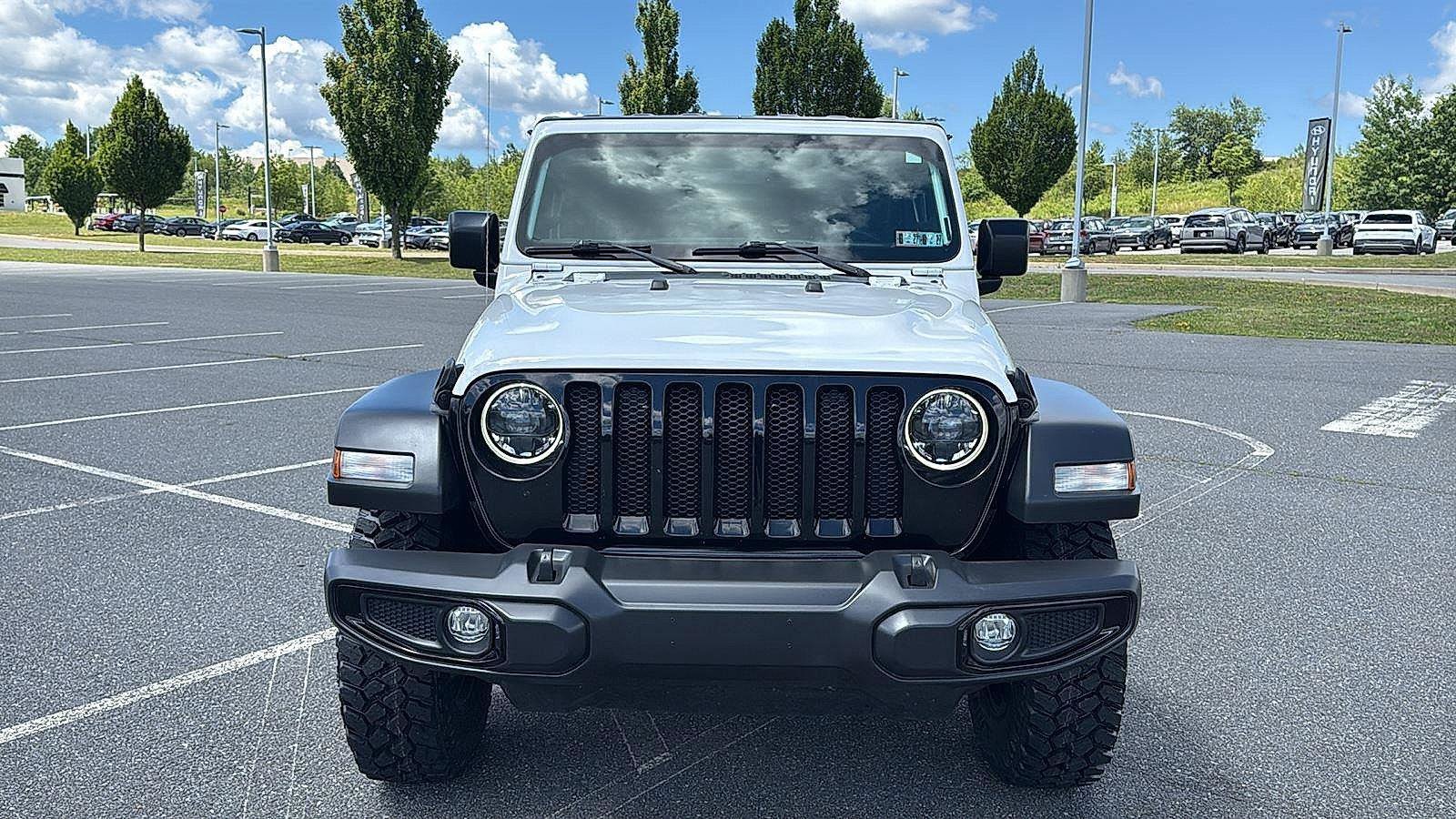 Used 2023 Jeep Wrangler Unlimited Sport AWD/4WD image 16