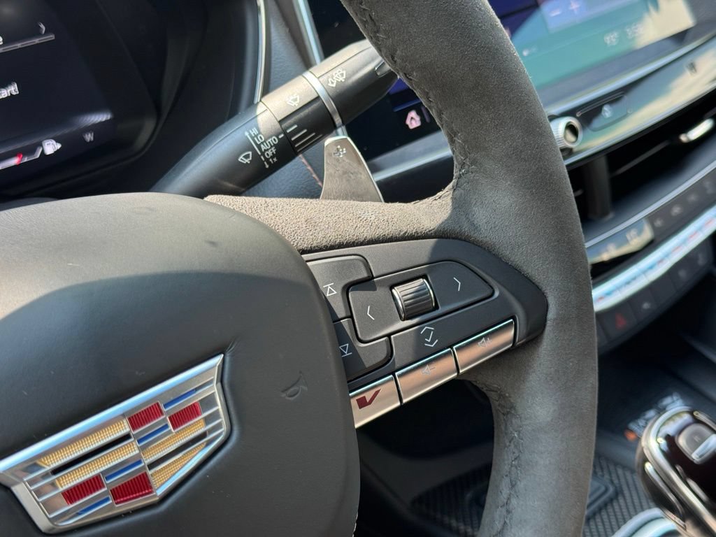 Used 2021 Cadillac CT5 V w/ Premium Package RWD image 16