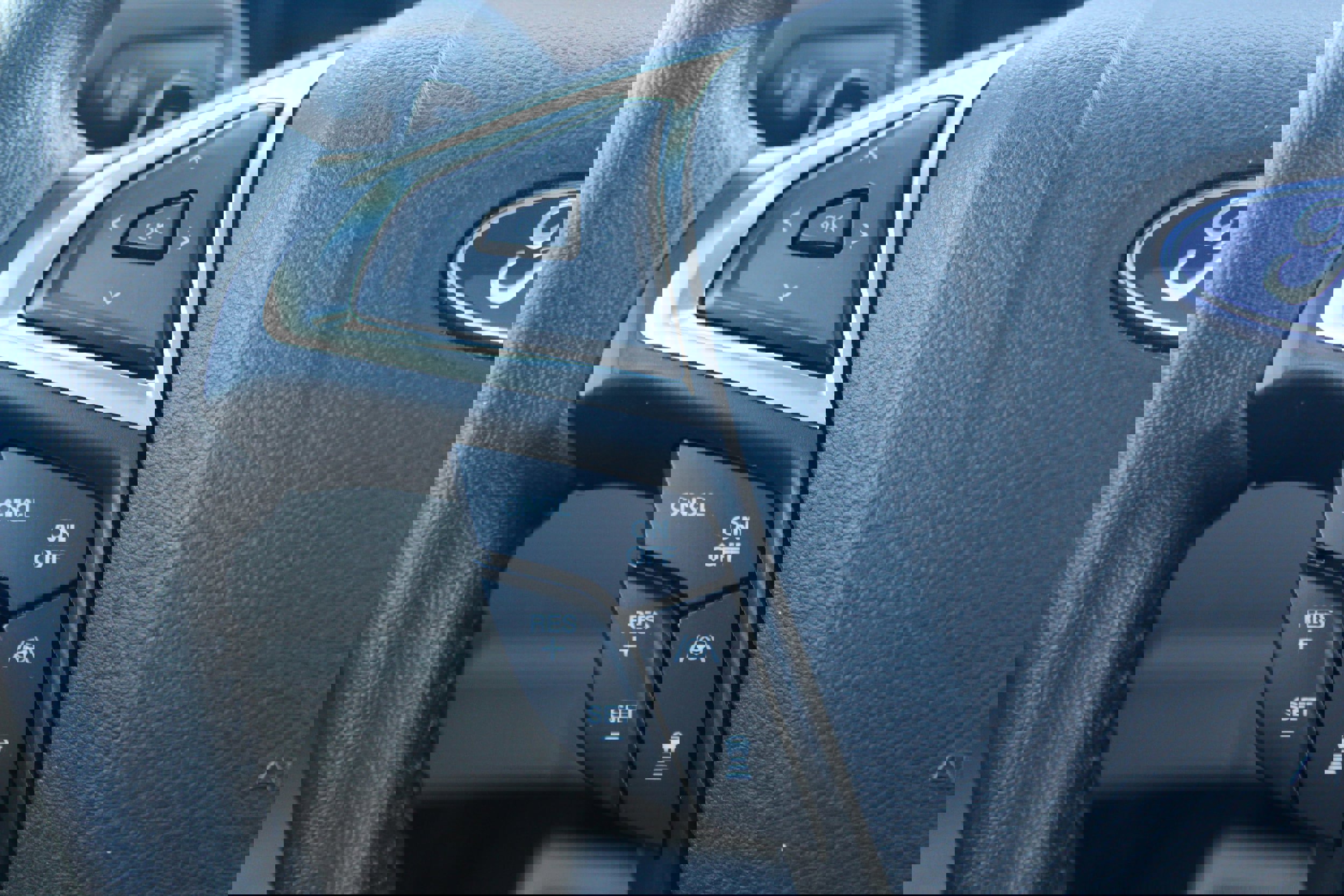 Used 2019 Ford Edge Titanium w/ Equipment Group 301A image 10