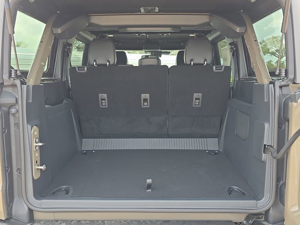 New 2026 Ford Bronco Outer Banks image 12