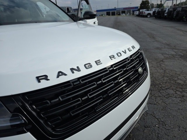 Used 2024 Land Rover Range Rover Velar S image 53