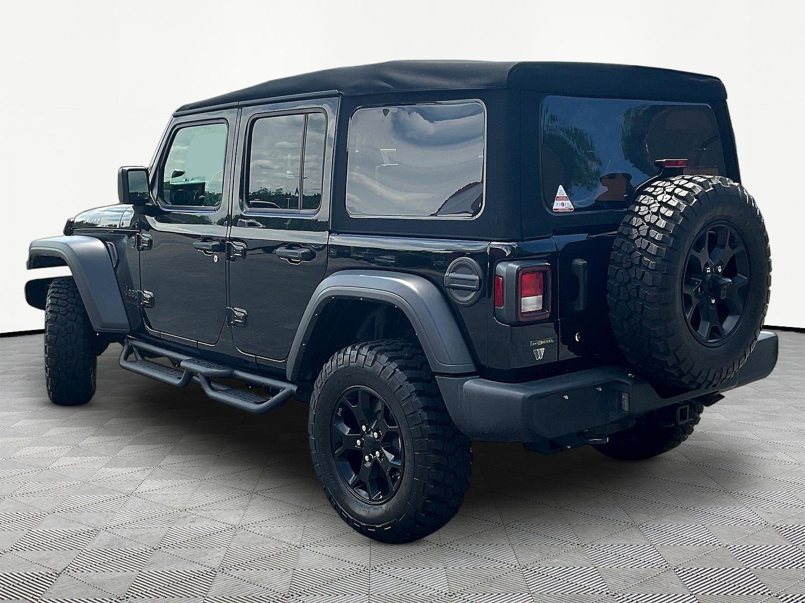Used 2023 Jeep Wrangler Unlimited Sport AWD/4WD image 4