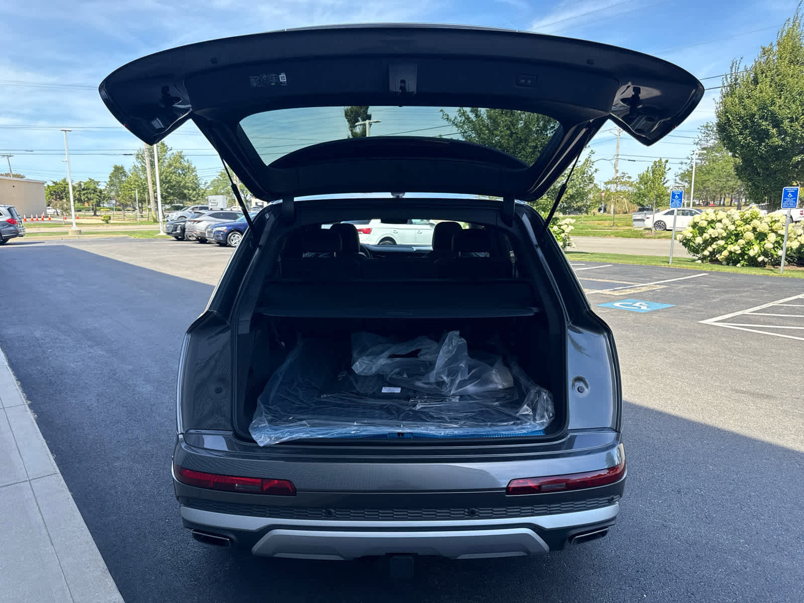 New 2025 Audi Q7 3.0T Premium Plus image 32